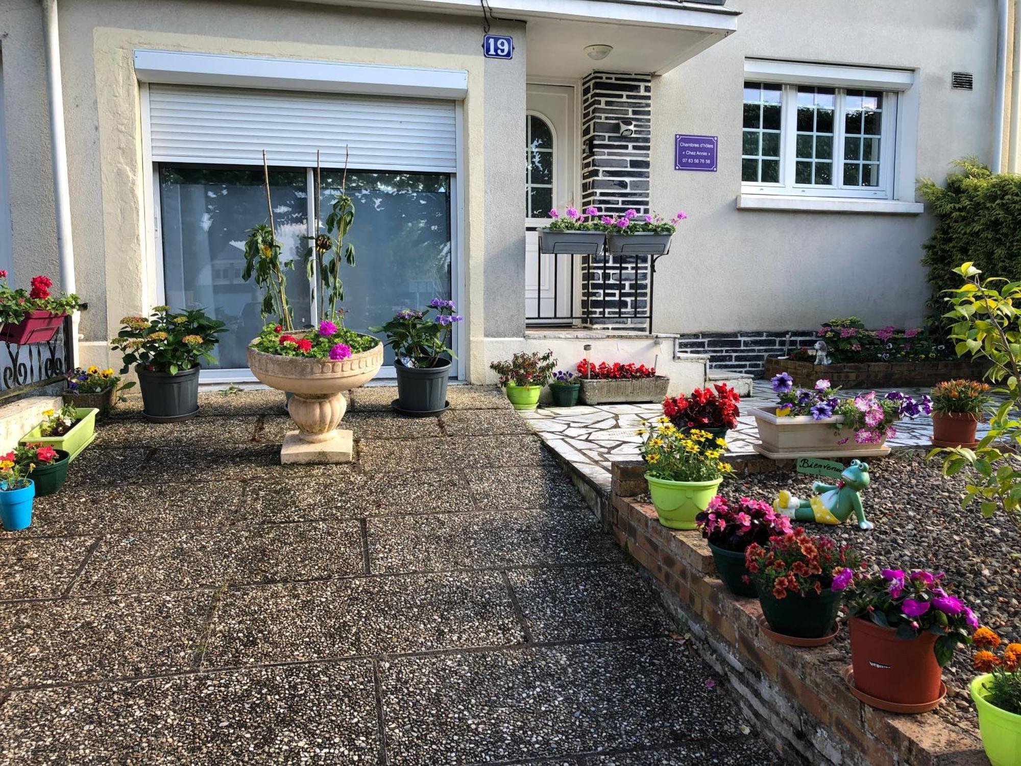 « Chez Annie » Acomodação com café da manhã Doué-la-Fontaine Exterior foto